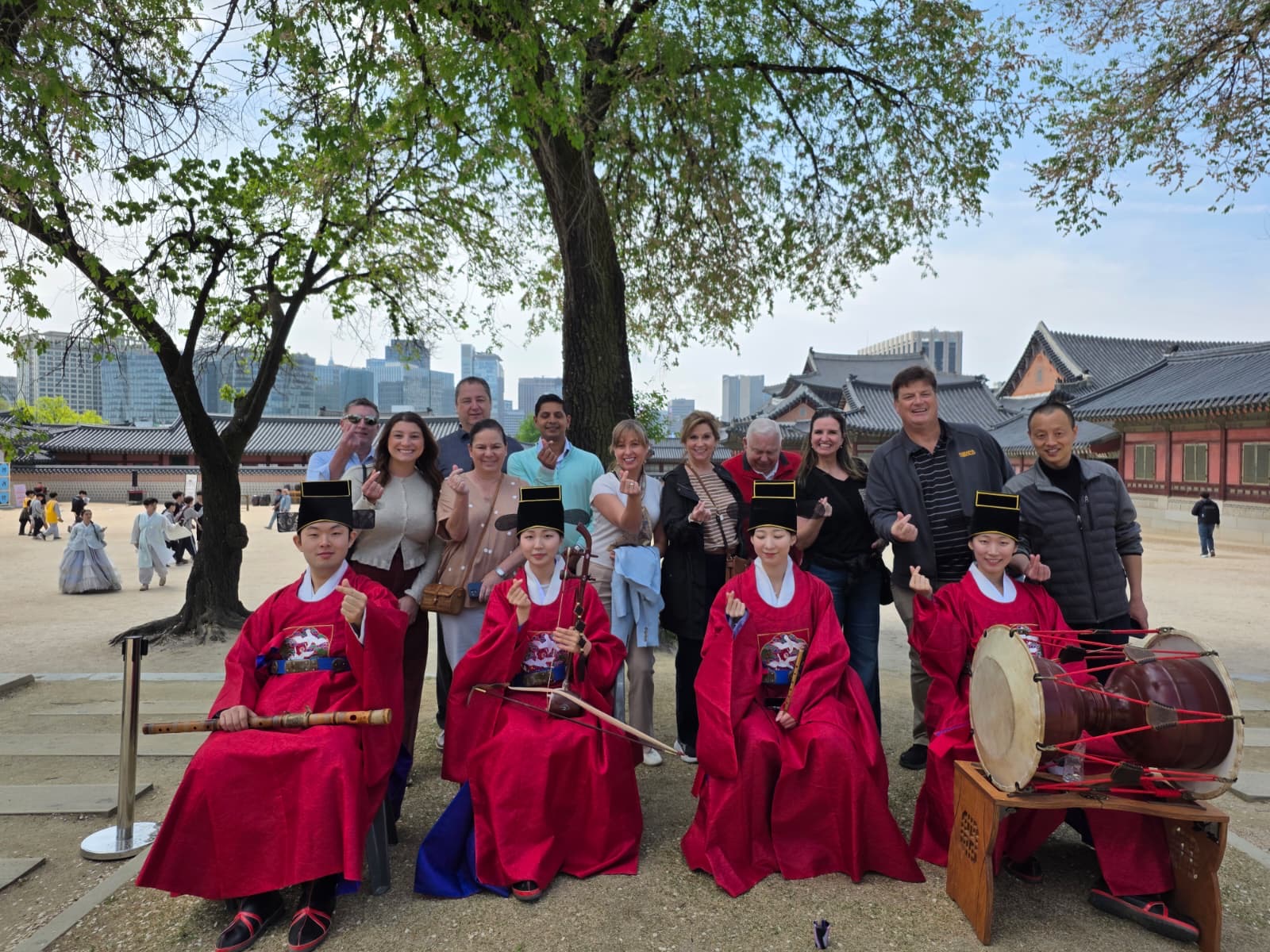 Indiana delegation with Korean traditional musicians